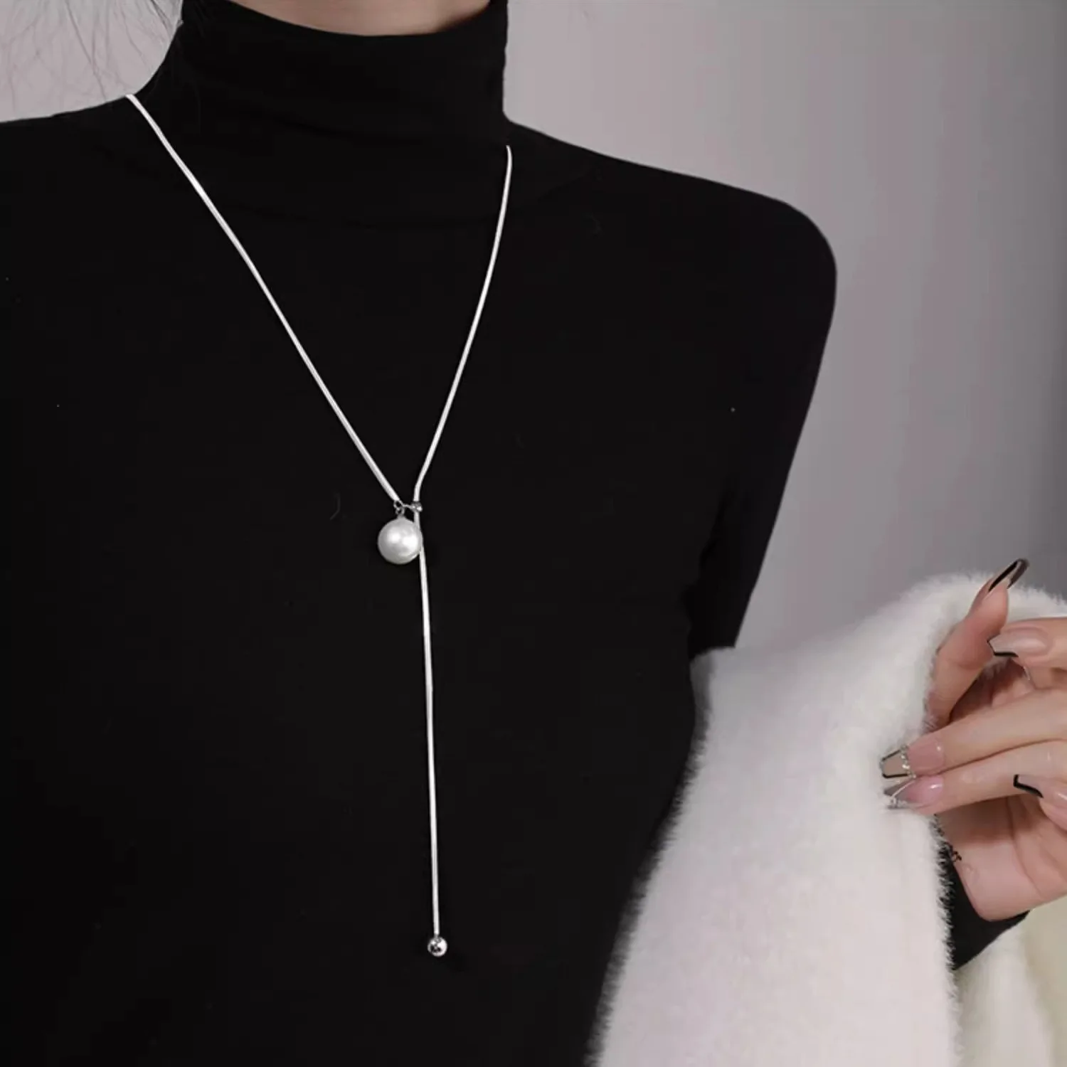 Extendable Pearl Necklace Luxury Long Layering Chain Women Fashion Elegant Tactile Jewelry Gift
