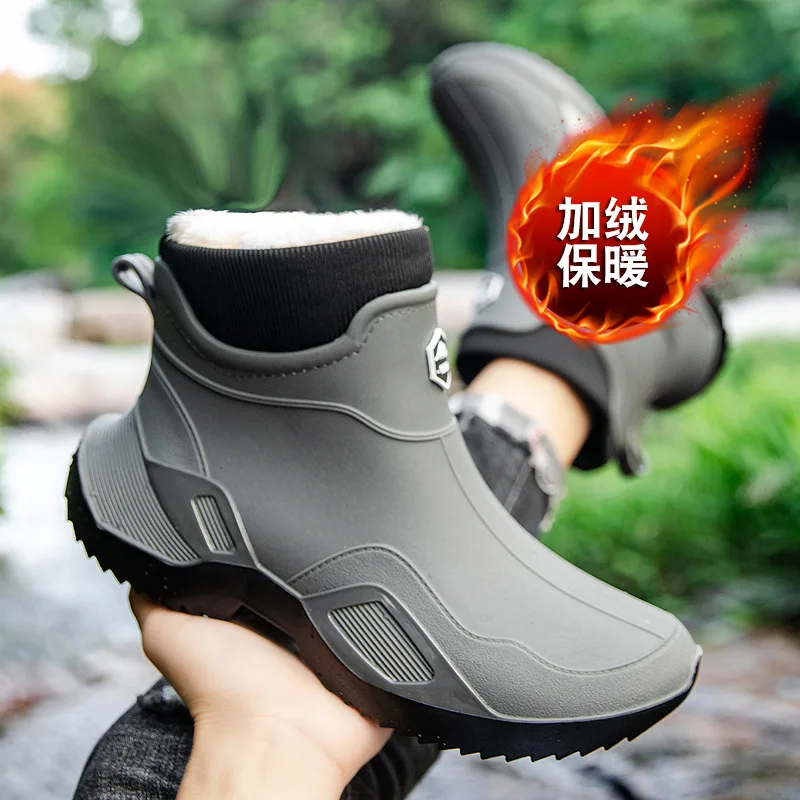 Mensshortrainboots,women's waterproof rain boots,non-slip and wear-resistant rubber shoes, fleece-lined,warm,stylish water boots