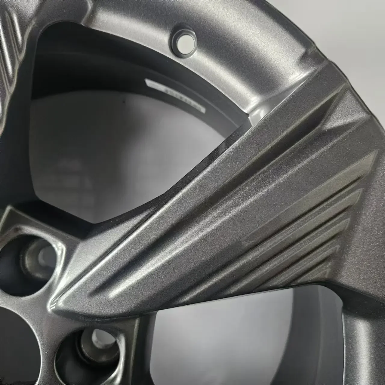 Moyeu de roue en alliage authentique Geely Atlas.Starray, BoYueL, FX11, Offense