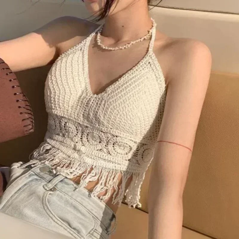 Crochet Beach Crop Top for Women Sexy Summer Hollow Out Halter Bras Bustier with Tassel Hem Chest Pads Tank Top With Padded Bra
