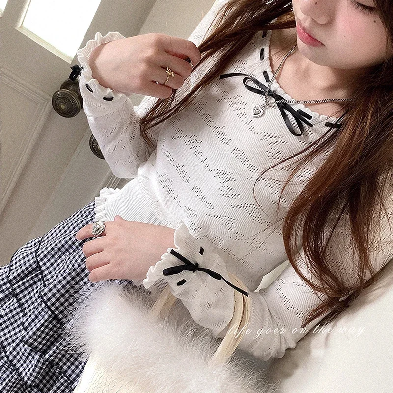 Cute Knitted Tops Tee Women Summer Hollow Out Ribbon o-collo maglietta a maniche lunghe per Sweet Girls Kawaii Clothes