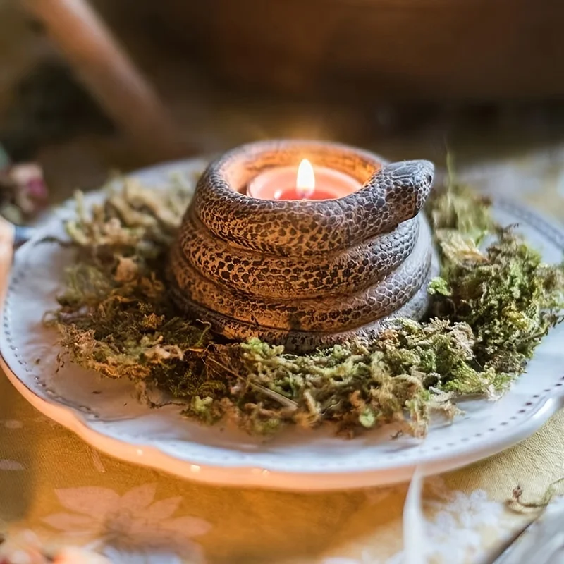 Coil Snake Ornaments Candlestick Base Figurine Candle Cup Ware Creative Festival Gift Concrete Craftwork Home Garden Decor