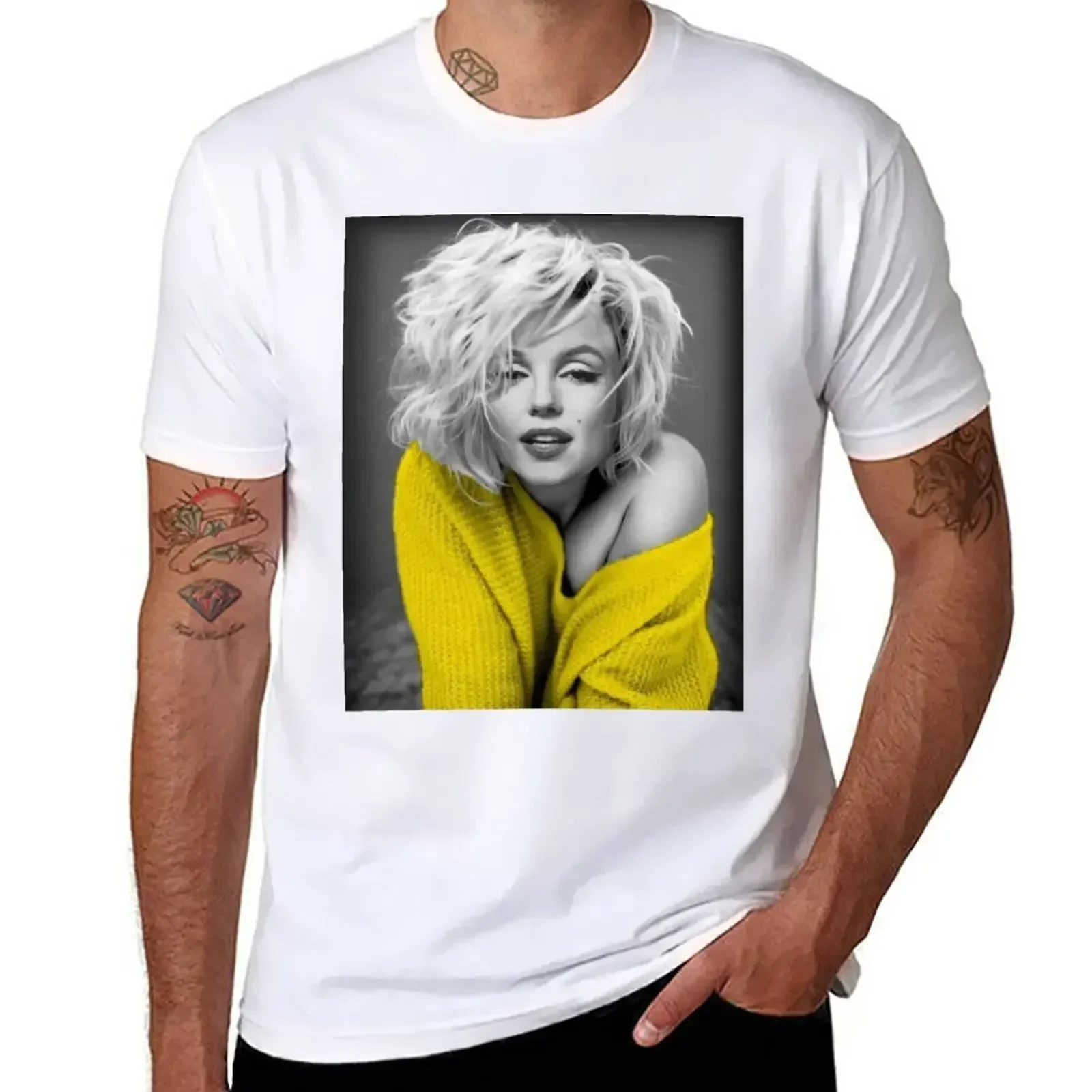 kawaii clothes funnys blacks Men's t-shirt Marylin Monroe in yellow T-Shirt  COTTON  men clothing  streetwear New Arrival