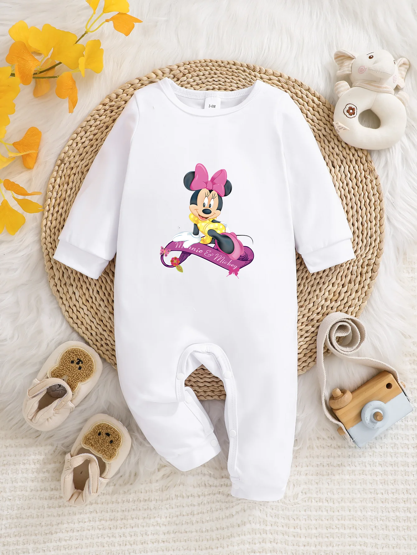 【Entre em licença oficial】 Macacão de manga comprida Disney Minnie Baby |   Doce impresso