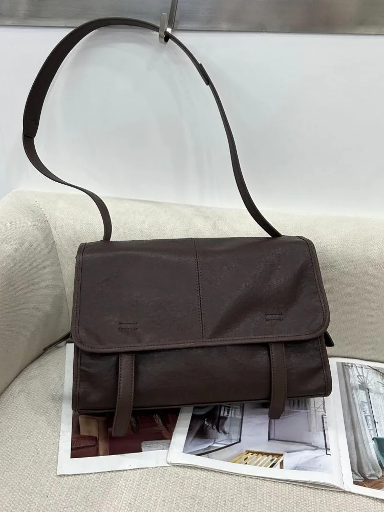Women Vintage Cowskin Genuine Leather Single Shoulder Bag Flap Pocket Hasp Crossbody Bag Office Designer Ladies Fashion Casual