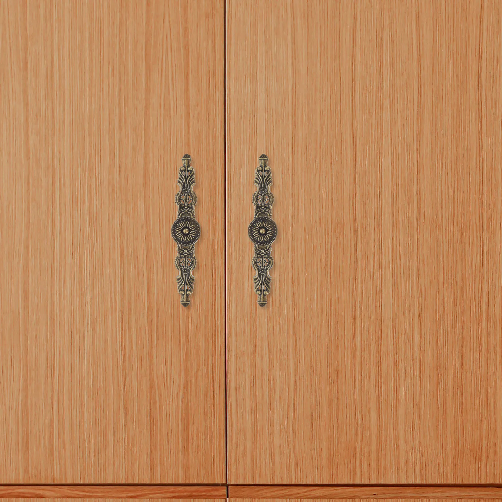 4Pcs Retro Drawer Pull Handles European Vintage Style Carved Cabinet Knobs for Kitchen Bedroom Living Room Dresser Cupboard