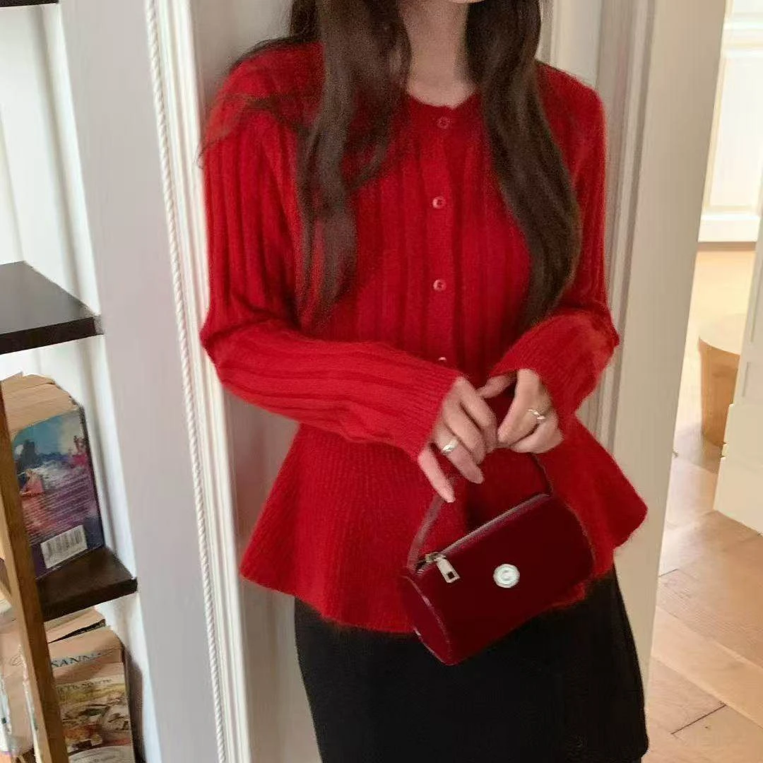 

Модный красный свитер с круглым вырезом и кружевной отделкой, утягивающий талию, в корейском стиле, мягкий, удобный, для повседневной носки
