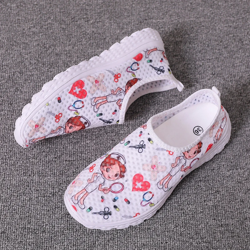 Nurse Flat Shoes Women Print Breathable Sneakers Slip-on Light Non-slip Flats Ladies Soft Bottom Loafer Casual Sports Mocasines