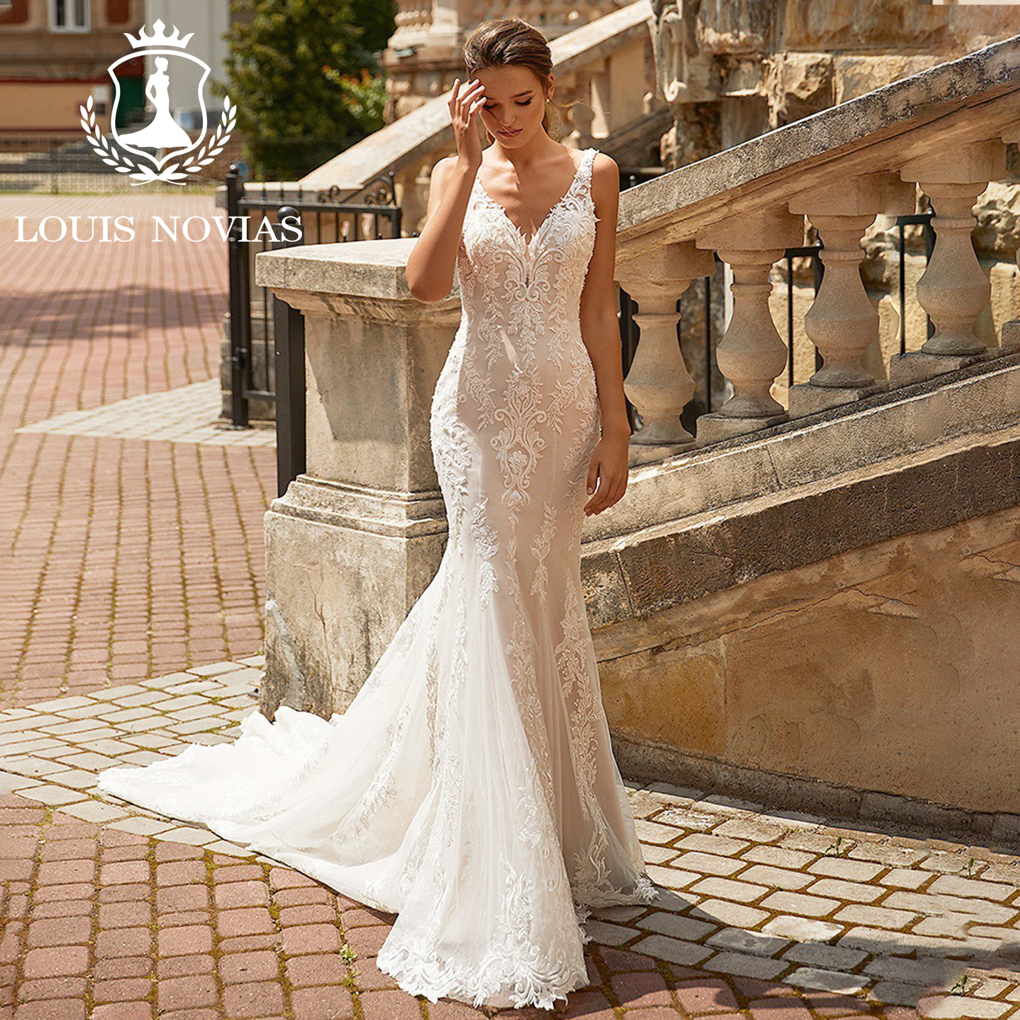 LOUIS NOVIAS-Vestido De Novia De sirena, traje con escote Corazón, tirantes finos, apliques, Espalda descubierta, tren De la capilla, novedad De 2023