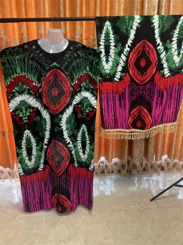 2025 Nuovo abito caftano afro per donna Comodo abito a maniche lunghe con spalle scoperte Abito estivo da spiaggia con frange taglie forti