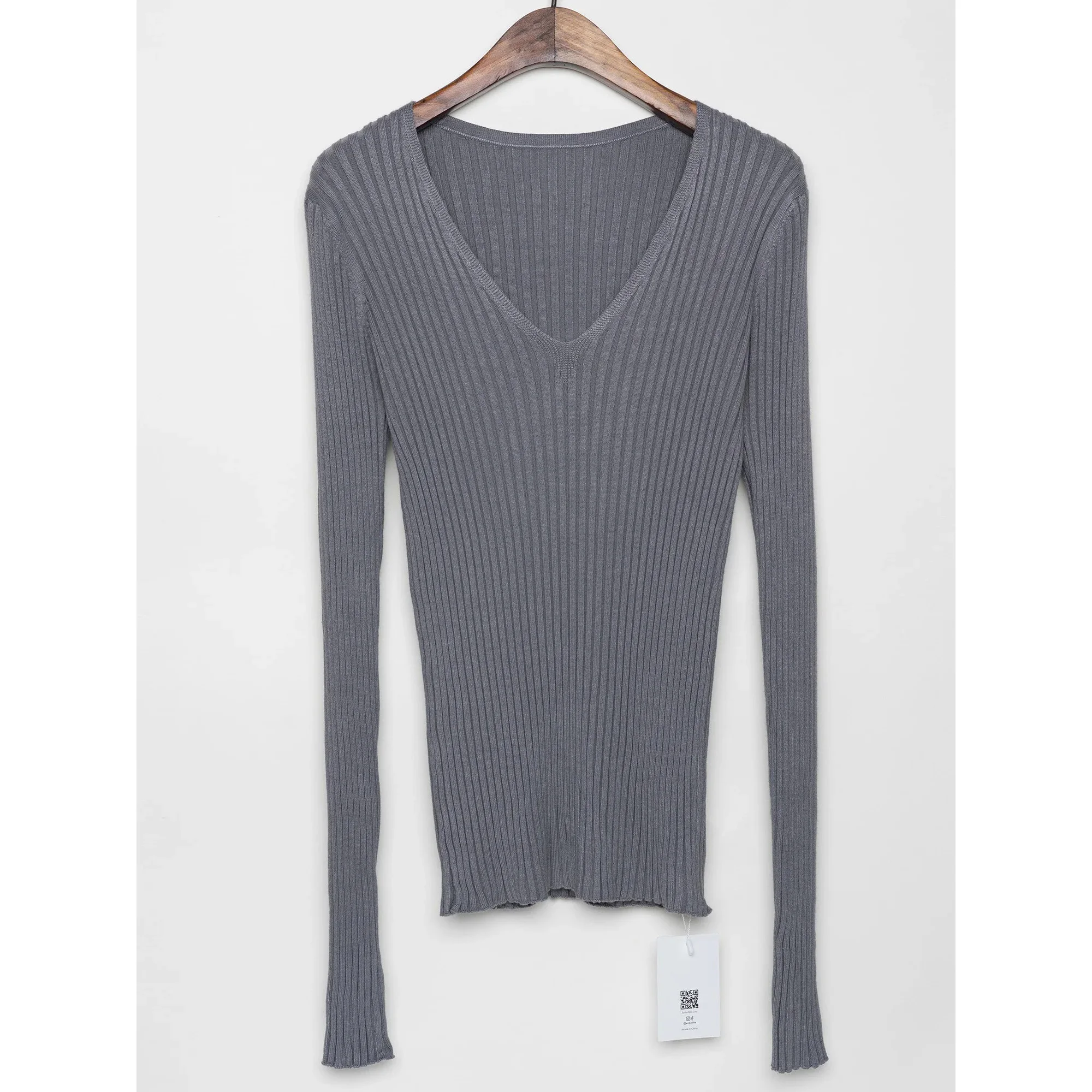 Women Ribbed V Neck Sweater Pullovers Basic Cotton Knitted Tops Slim Fit With Thumb Hole