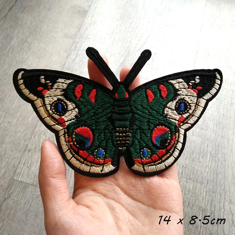 High-q 1pc Flamingo Butterfly Flower Rose Patches for Clothing Iron on Badge Clothes Embroidery Sewing Sticker Stripes Applique