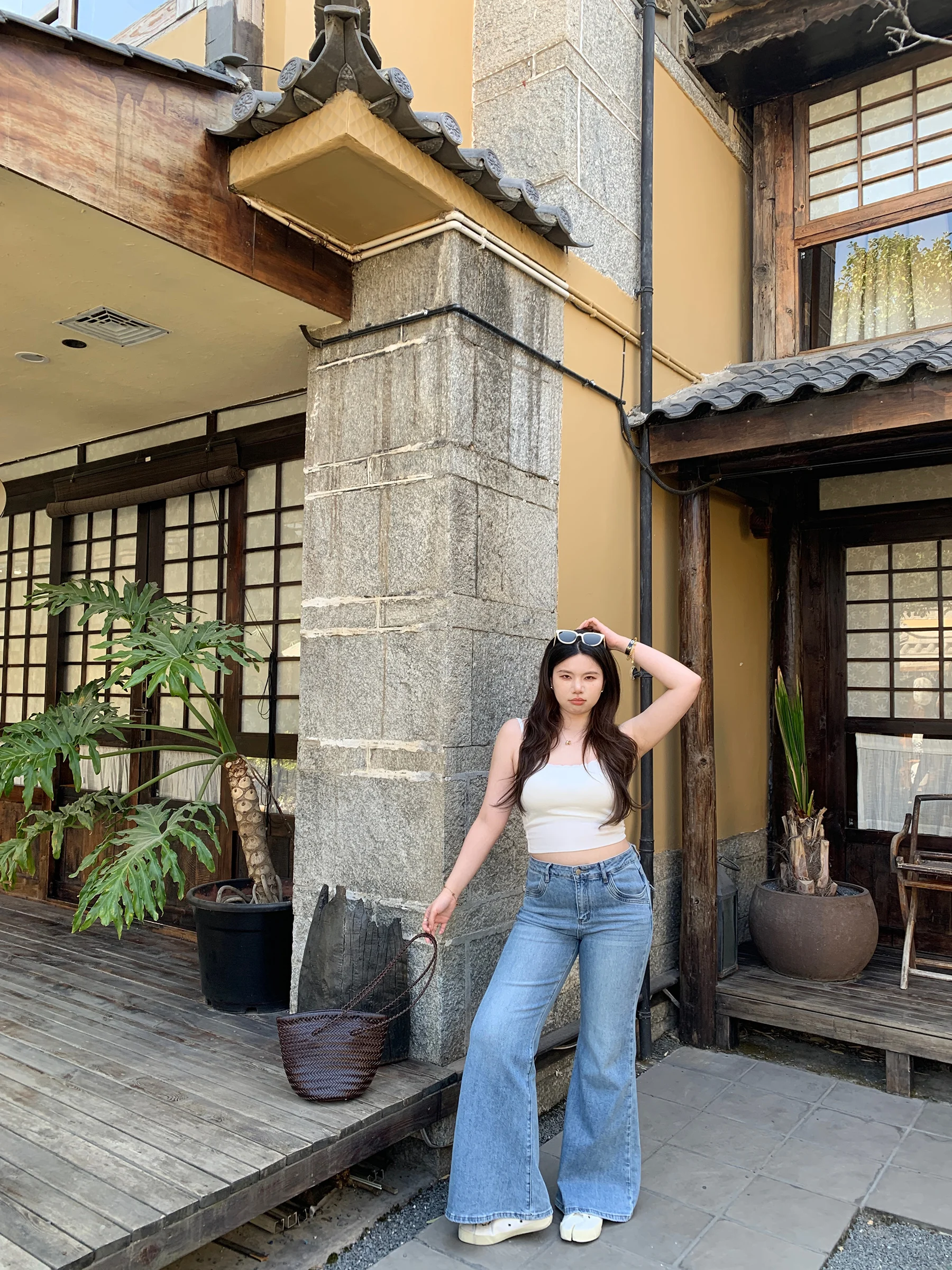 

Slim Fit Retro Flip Cover Pocket Elastic Straight Leg Micro Flared Denim Jeans Women's Spring Season Natural Waist Other Fabric