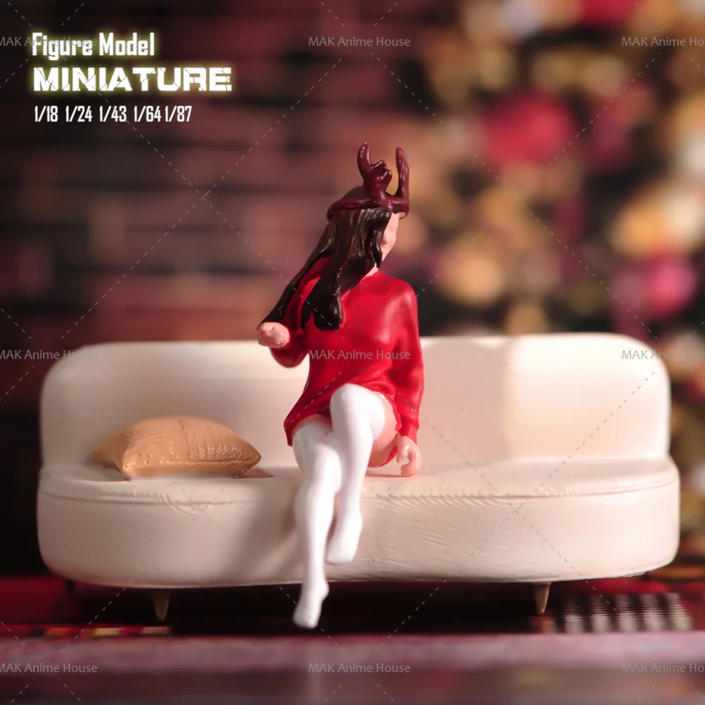 

Miniatures Figures 1/87 1/64 1/43 1/24 1/18Sexy Christmas Antlers Girl in Red Sitting on the Sofa Model Creative Scene Dolls Toy