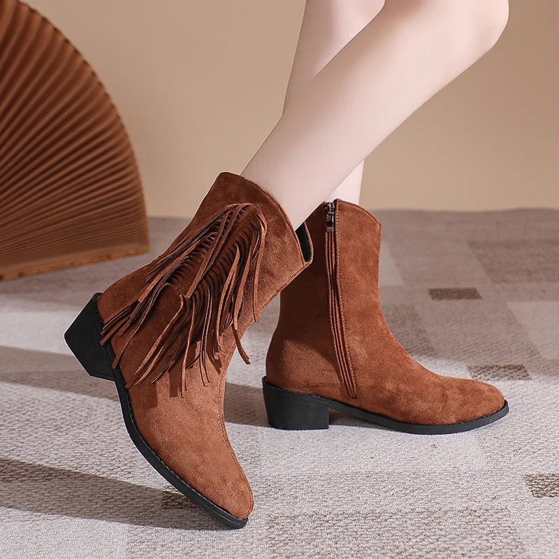 Botas occidentales con borlas para Mujer, Zapatos informales a la moda para exteriores, otoño e invierno, 2024