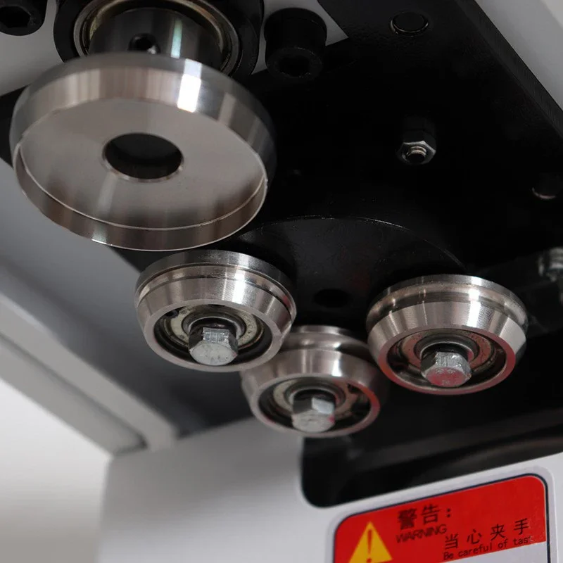 Multi function    Beverage & Can Sealer QLS - 180    Commercial Grade Sealing Machine