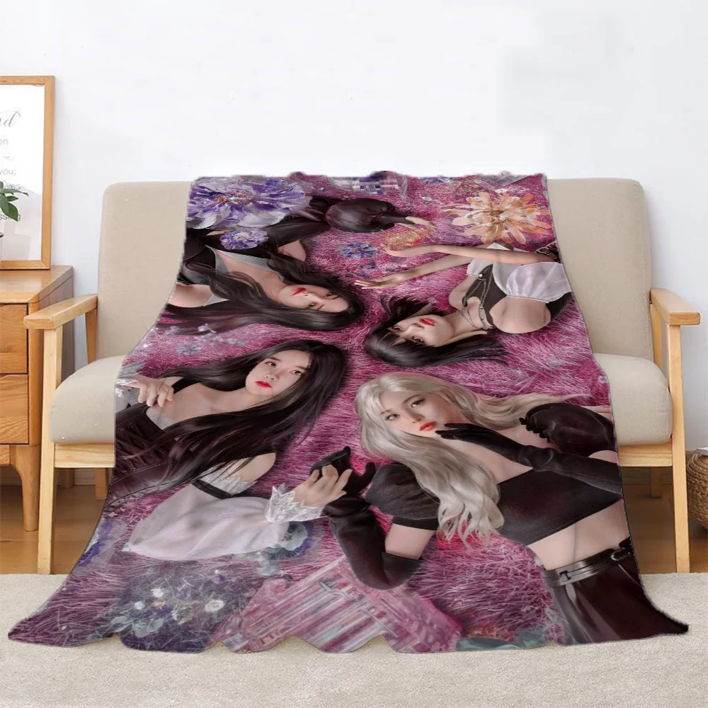 Kpop-BlackPinkS Fleece Blanket for Sofa Decoration Warm Blankets for Cold Fluffy Plaid Designer Throw Blanket 150x200 Knee Soft