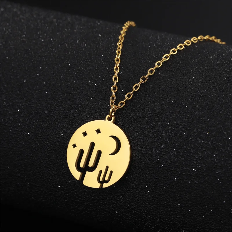 Klassische Goldfarbe Edelstahl Halskette für Frauen Kette Halsreif Mond Kaktus Anhänger Halskette Schmuck Geburtstags geschenk Großhandel – Detail 9