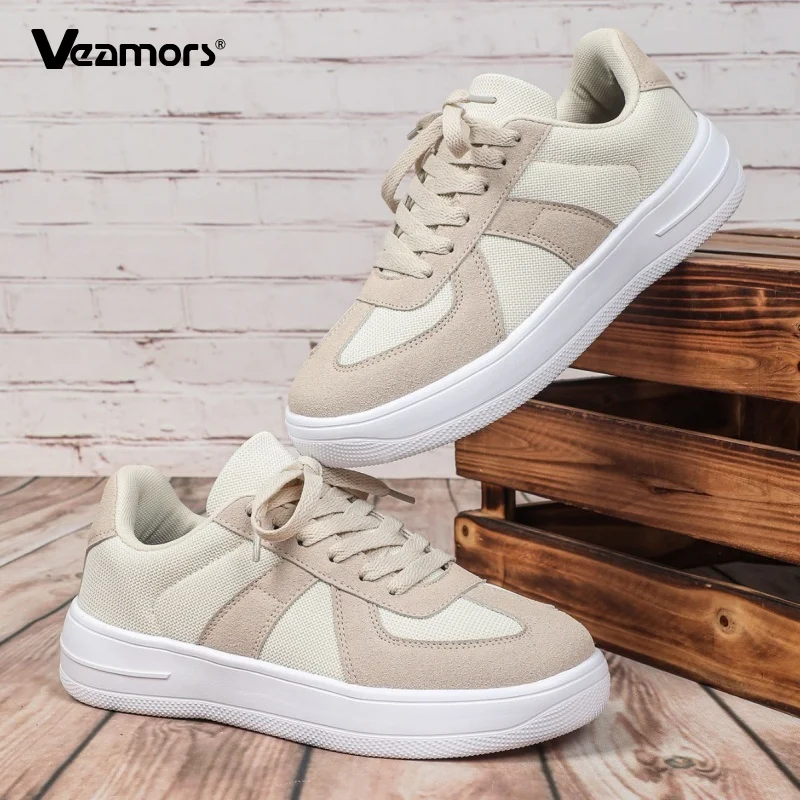 

Men Lace-up Board Shoes Fashion Running Sneakers for Women Non-slip Lightweight Causal Sports Shoes for Outdoor Training Jogging