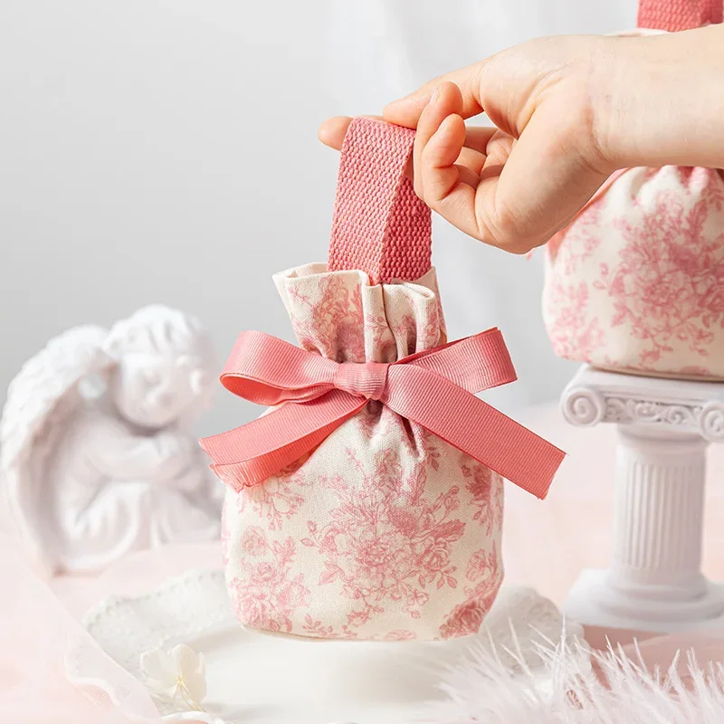 

5pcs Christmas Packaging Canvas Jewelry Gift Bag Candy Dragee Drawstring Gift Bag Home Holiday Party DIY Decoration Wedding Bags