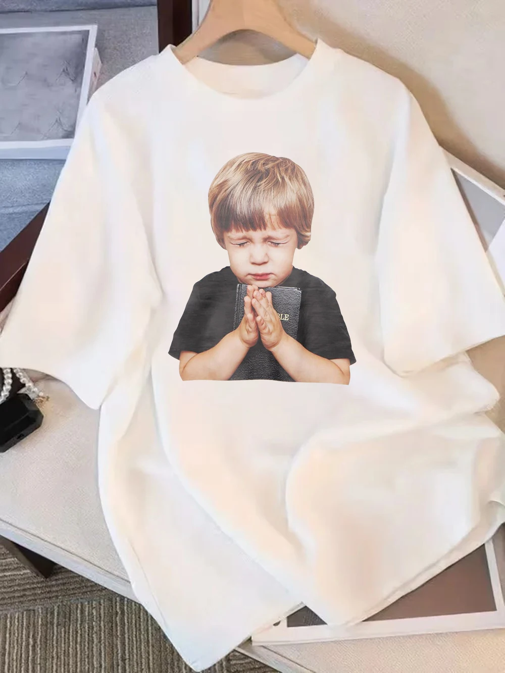 Korean Style Baby Graphic Short-sleeved T-Shirt Tee Cute Child with Painted Palms Top Trendy Ins Aesthetic Wear for Men & Women