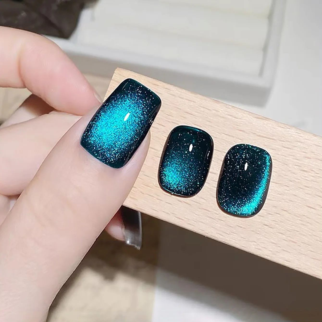 1 unidad SHAKA Spring Mysterious Coast Esmalte de Uñas en Gel Verde Ojo de Gato 2026 Nuevo Polvo Magnético Ultrafino para Arte de Uñas Suministros para Uñas