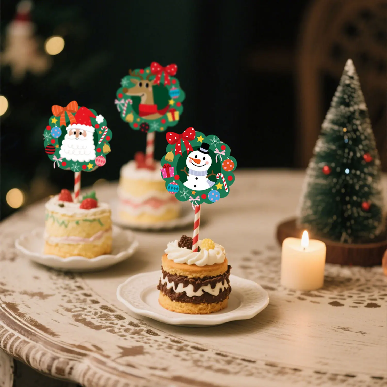 320 قطعة من ملصقات عيد الميلاد لفة عطلة الشتاء ملصقات مغلف مستديرة لعيد الميلاد ملصق ختم لحفلة عيد الميلاد، 1.5 بوصة