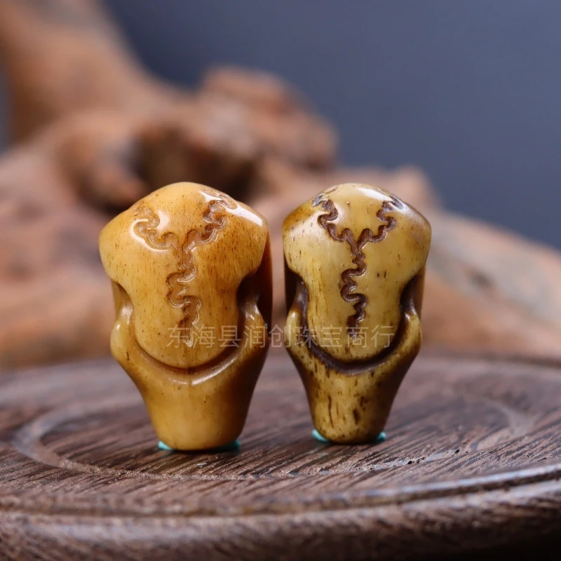 Old yak Buddhist bead - connector Buddha accessory, Tibetan-style shark back pattern spirit bone three-way con