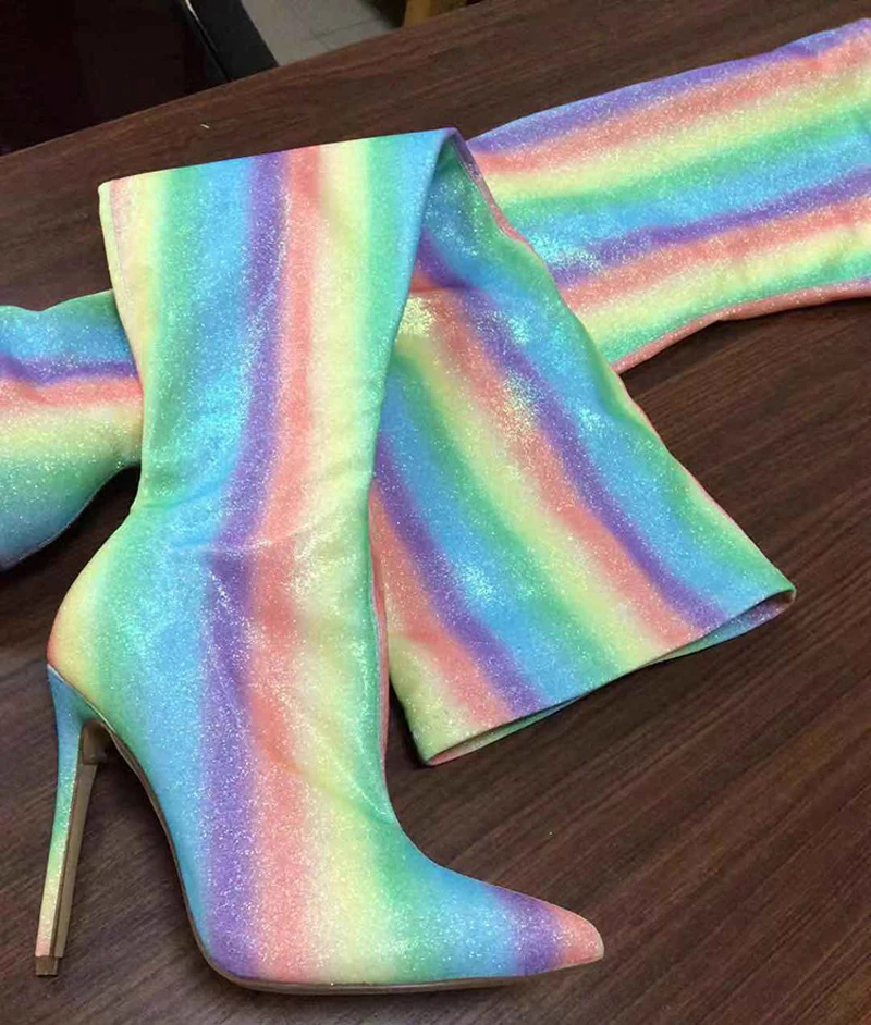 セクシーなレインボーストライプブリンブリンストレッチ太ももブ - Sock Boot Women のレビューと価格