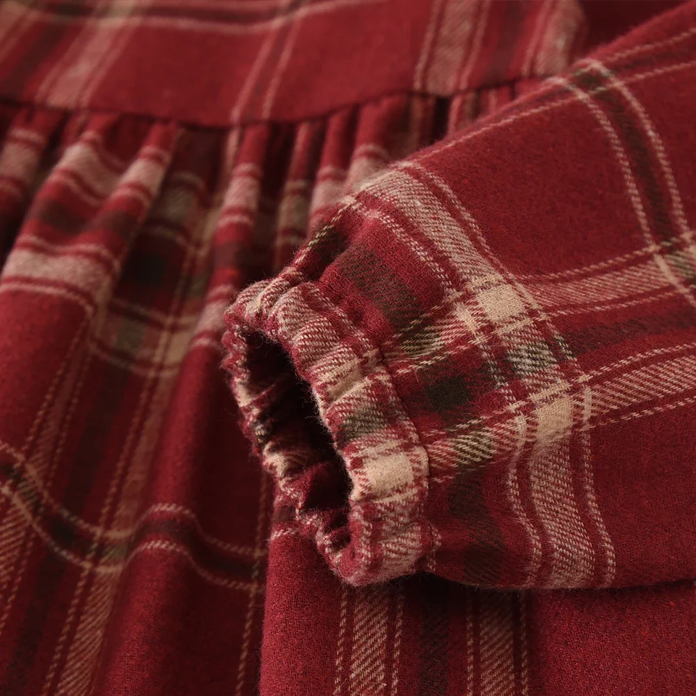 Bear Leader Koreanischer Stil Rot Kariertes Muster Herbst Mädchenkleider Weihnachten Kinderkleidung Farbblockiertes Revers Langarmkleid – Detail 6