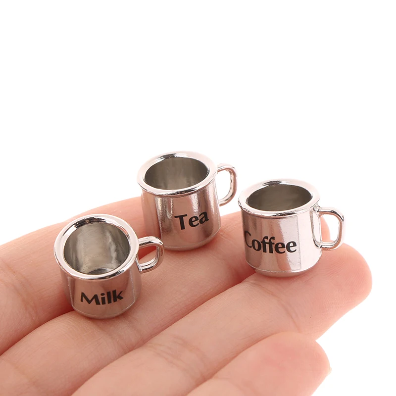 Mini taza de té y café de Metal para casa de muñecas, accesorios de cocina, juguetes de decoración para casa de muñecas, alta calidad, 1/12, 1 ud.