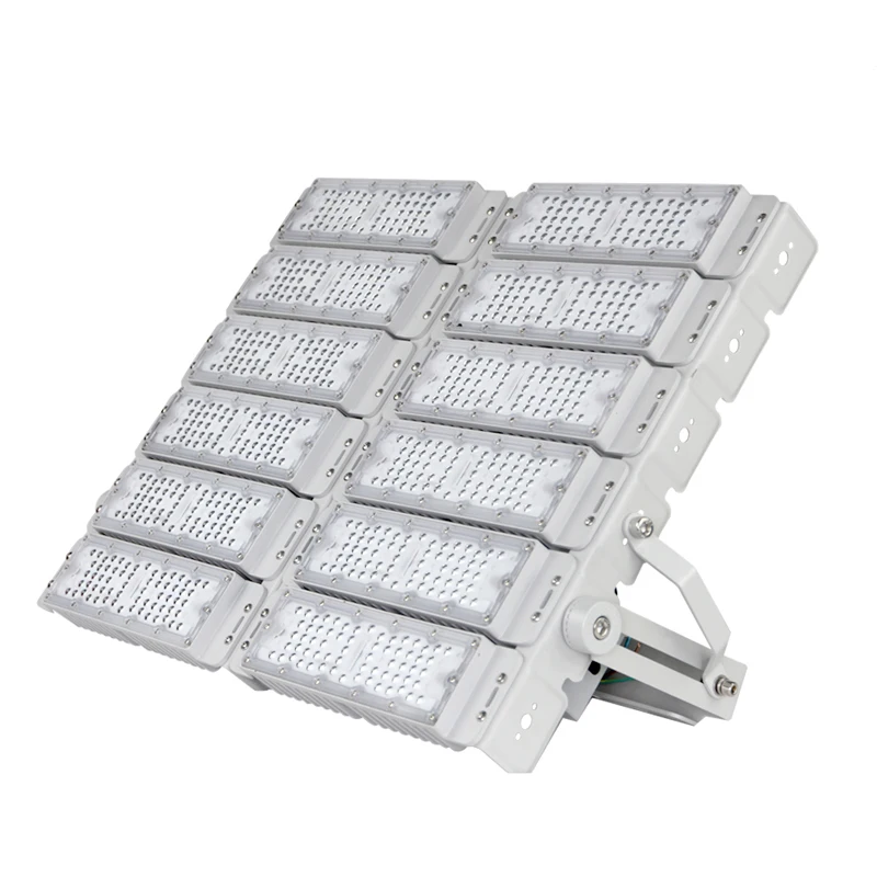 Shenzhen Sport Tennis Court LED Arena Lights 600W Modulat Outdoor Lighting IP65 Aluminum Body AC Power Supply 768 SMD3030 Chips