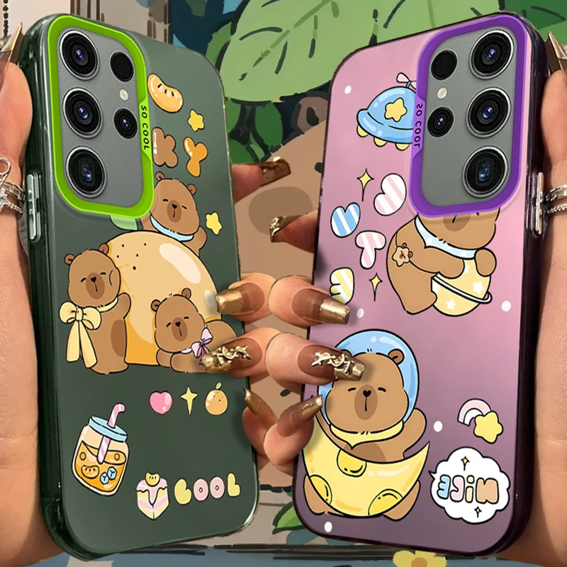 Cute Capybara Frost…