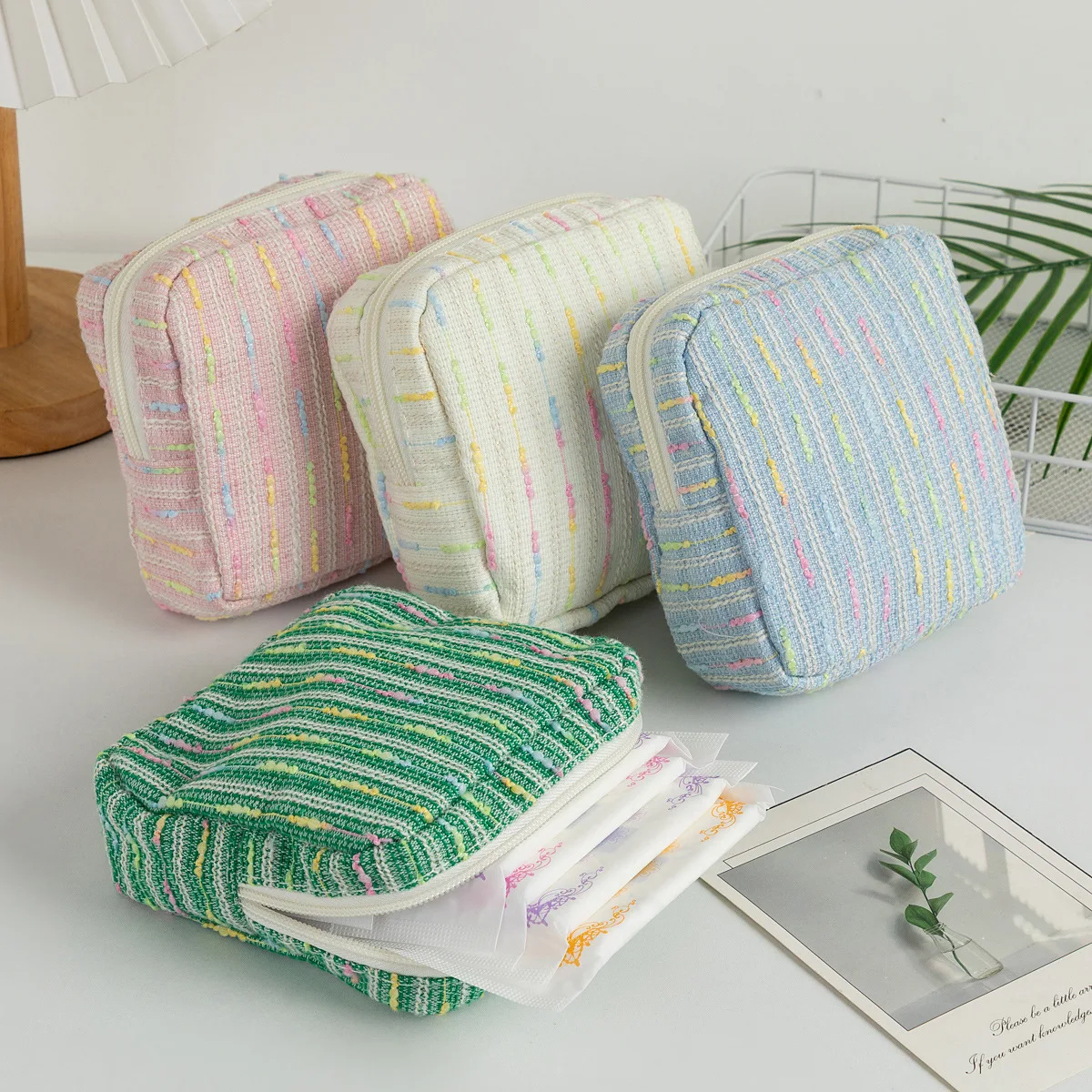 Multi Function Portable Sanitary Pad Storage Bag Tampon Pouch Napkin Cosmetic Bag Organizer Makeup Bag Girl Cute Coin Purse Bags