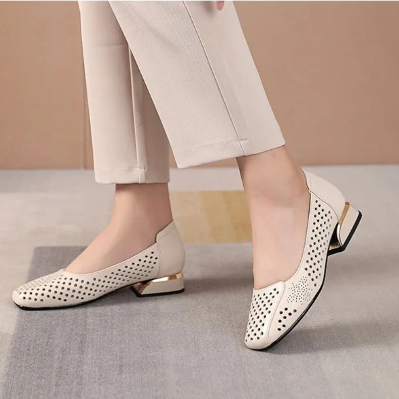 

2025 Genuine Leather Sandals Women Low Heels Shoes Spring Summer Square Toe Soft Sole Women's Fashion Shoes Big Size