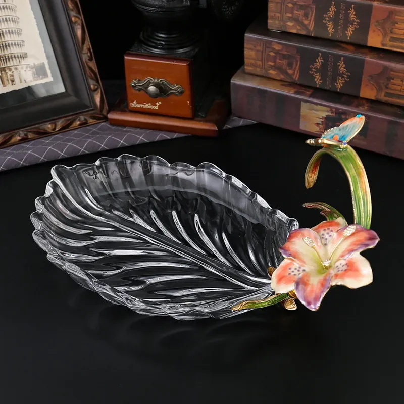 Modern Luxury Glass Fruit Plate Enamel Petal Design Decorative Bowl for Living Room Coffee Table Dining Home Ornament Stylish