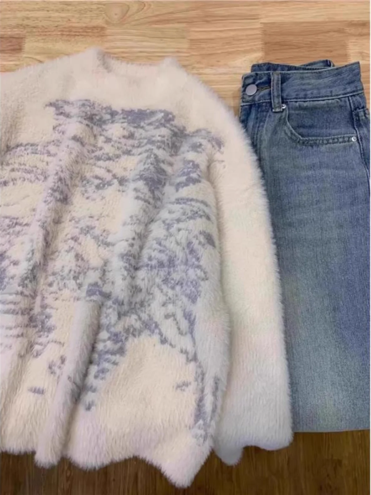 

Thiened Woolen Knitted Sweater Women's Autumn Winter Fufu Soft Loose Large Children's High School Students' Warm Inner irt