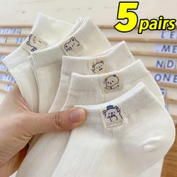 5 Pairs/lot Cute White Socks Girls Women Low Cut Cotton Solid Socks Bear Woven Label Summer Spring Breathable Ankle Short Sock