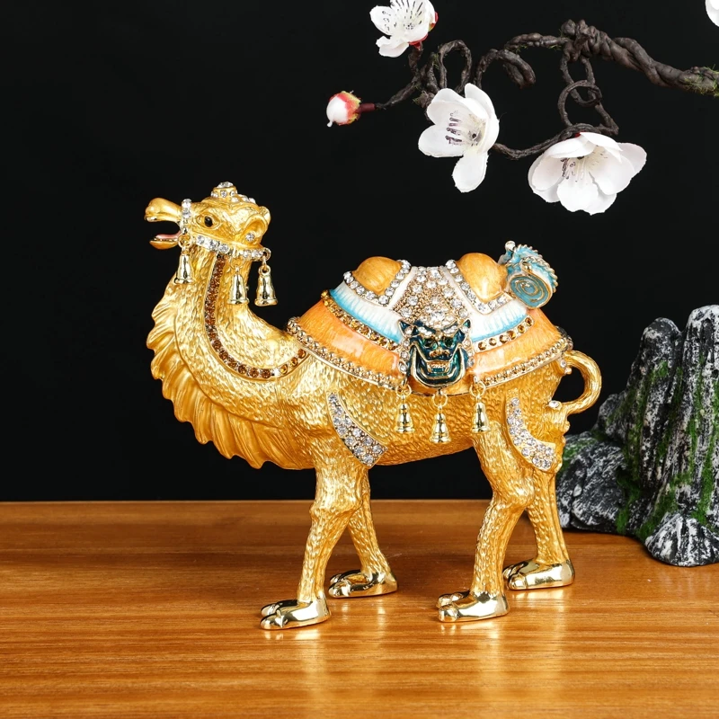 GOOD 2023 Home Company business TOP Decorative gift GOOD LUCK Middle East Arab Desert camel diamond metal Statue