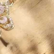 ضوء فاخر تدور الزركون زهرة قلادة قلادة للنساء الذهب اللون جودة عالية الشعور سلسلة القلائد هدايا مجوهرات الحفلات