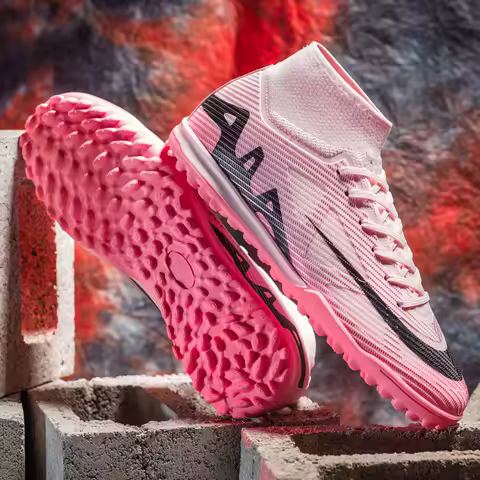 New Men Ultralight Football Boots Training Shoes Soccer Shoes Match High-quality Professional Outdoor Non-Slip Soccer Cleats