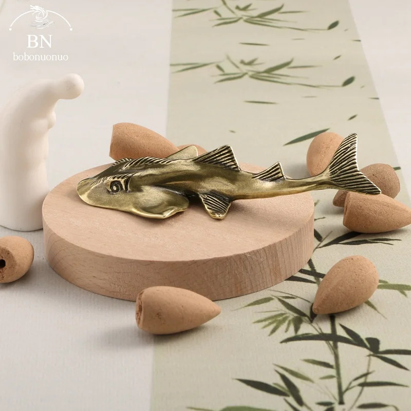 Solid Brass Bowmouth Guitarfish Figurines Vintage Sea Animal Small Statue Desktop Ornaments Office Decorations Crafts gifts