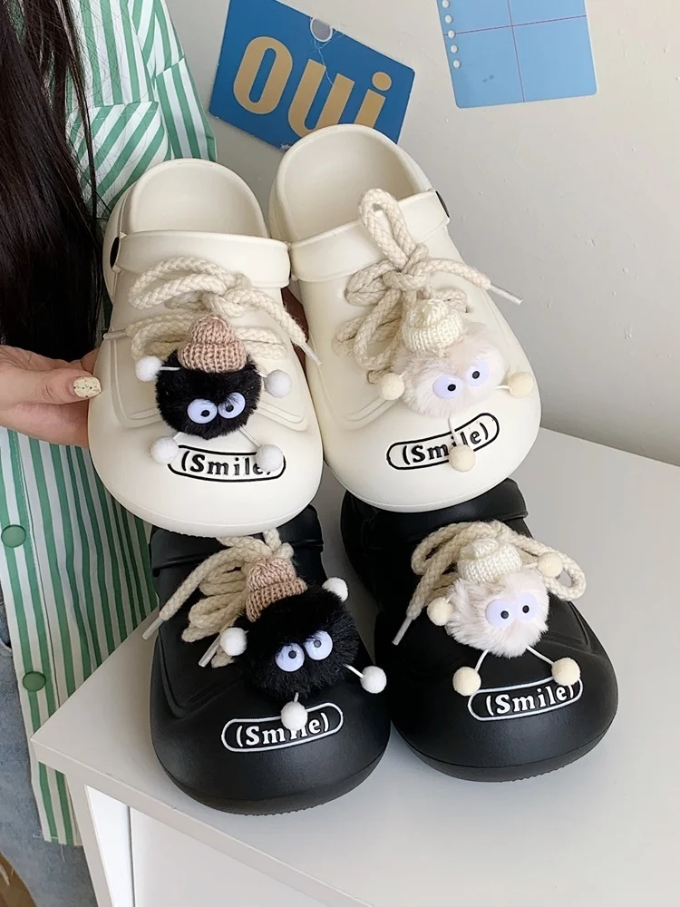 

Summer Slipper Women Black And White Cute Coal Ball Couple DIY Hole Shoes In Men Beach Sandals Outside Garden Shoes