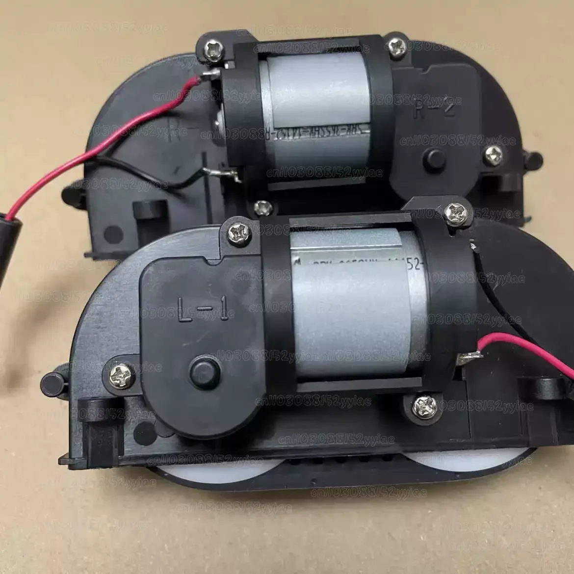 

CC903 CC906 Automatic Window Cleaning Robot Wheel, Accessories