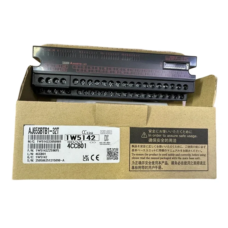 New Spot Stock Products AJ65SBTB1-32T Programmable Controller Module Brand New Original  Technical Support Available  Plc Contro