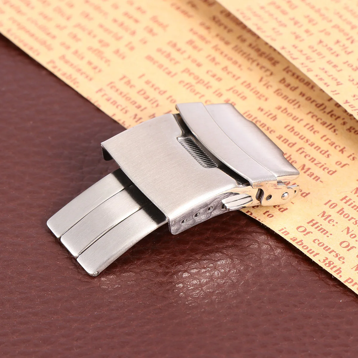 

1Pcs Stainless Steel Steel Watchband Clasp Durable Solid Buckle Watch Strap Accessory Elegant Luxury 22mm Silver