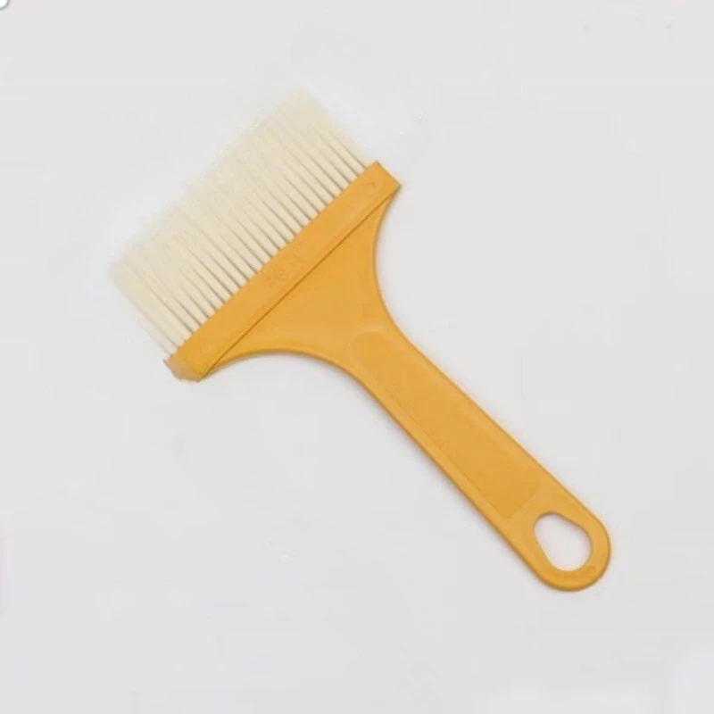 2 Piece Household Grilling Brush Set - usage example