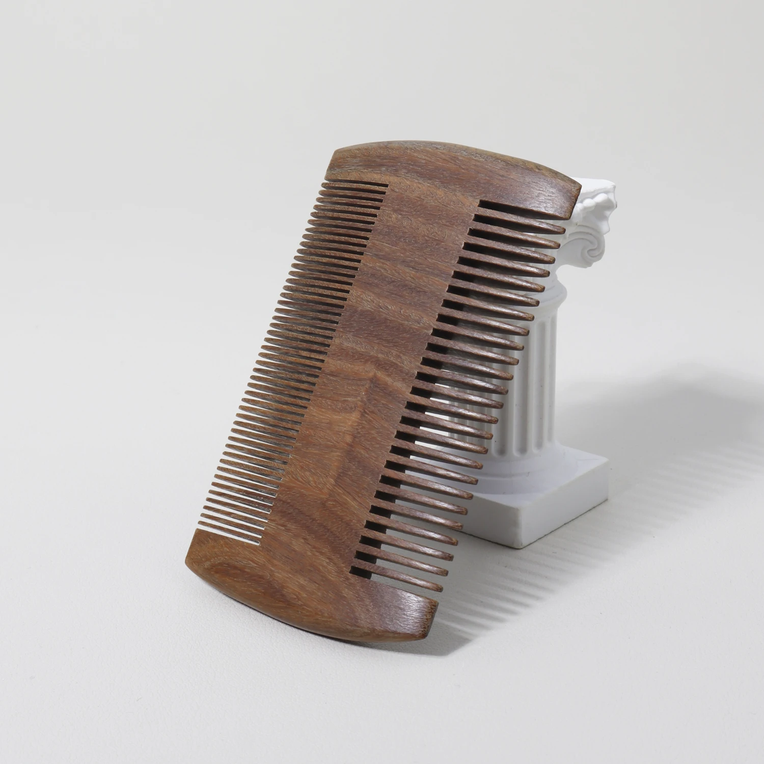 مشط من خشب الصندل على الوجهين بجيب واحد - سطح أملس مصقول، مشط شعر خشبي محمول، خاص للشعر المستعار الحقيقي #5