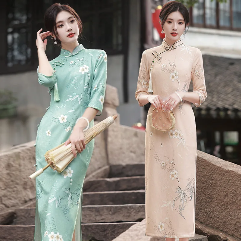 

Yourqipao Autumn 2023 Three-quarter Sleeves Cheongsam Daily Photo Classical Retro Fashion Qipao Chinese Style Dress for Women