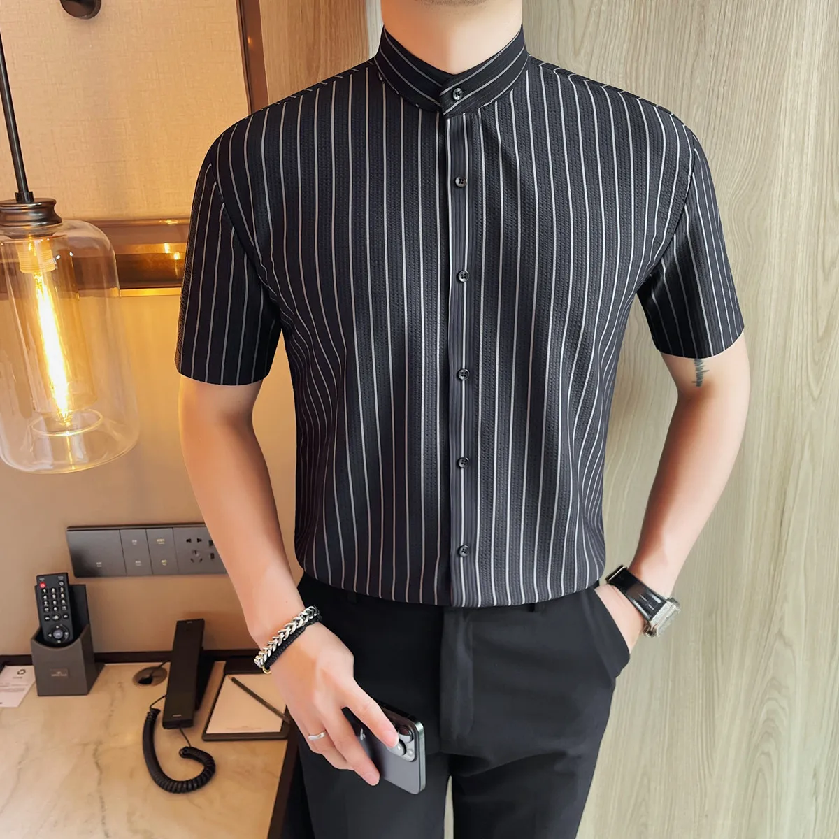 

Summer Ice Silk Stand Up Collar Shirt for Men Fashion Short Sleeved Casual Striped Shirt Slim Fit Business Formal Dress Shirts